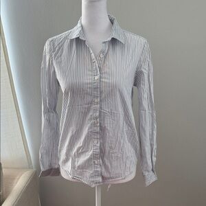 Forever 21 Blue Striped Button-Down Shirt